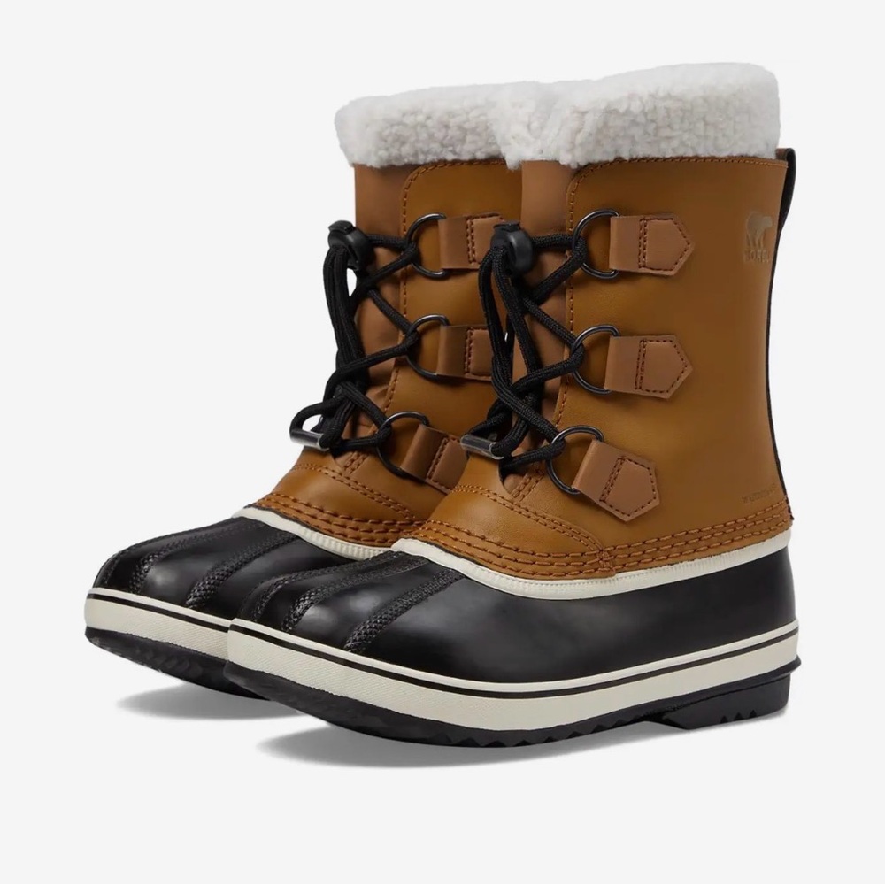 Sorel Kids Tan and Black Snow Boots Yoot Pac- size 13